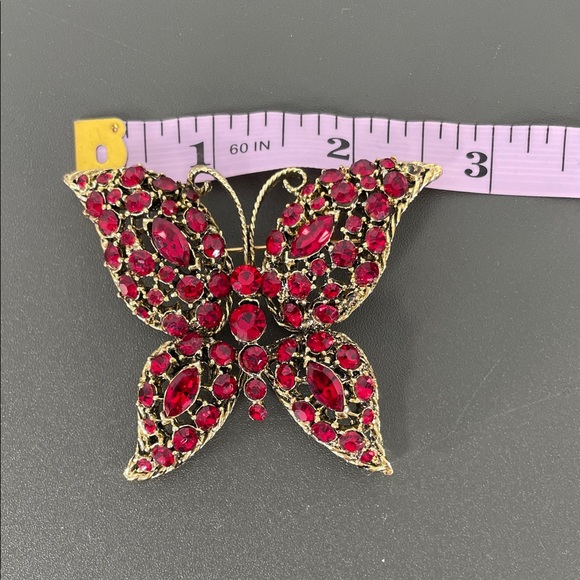 Vintage Large Jewel Tone/Gold Tone Rhinestone Butterfly Brooch - Picture 3 of 6